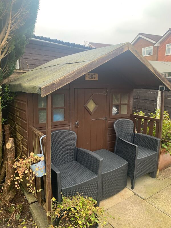 Garden Shed and chairs